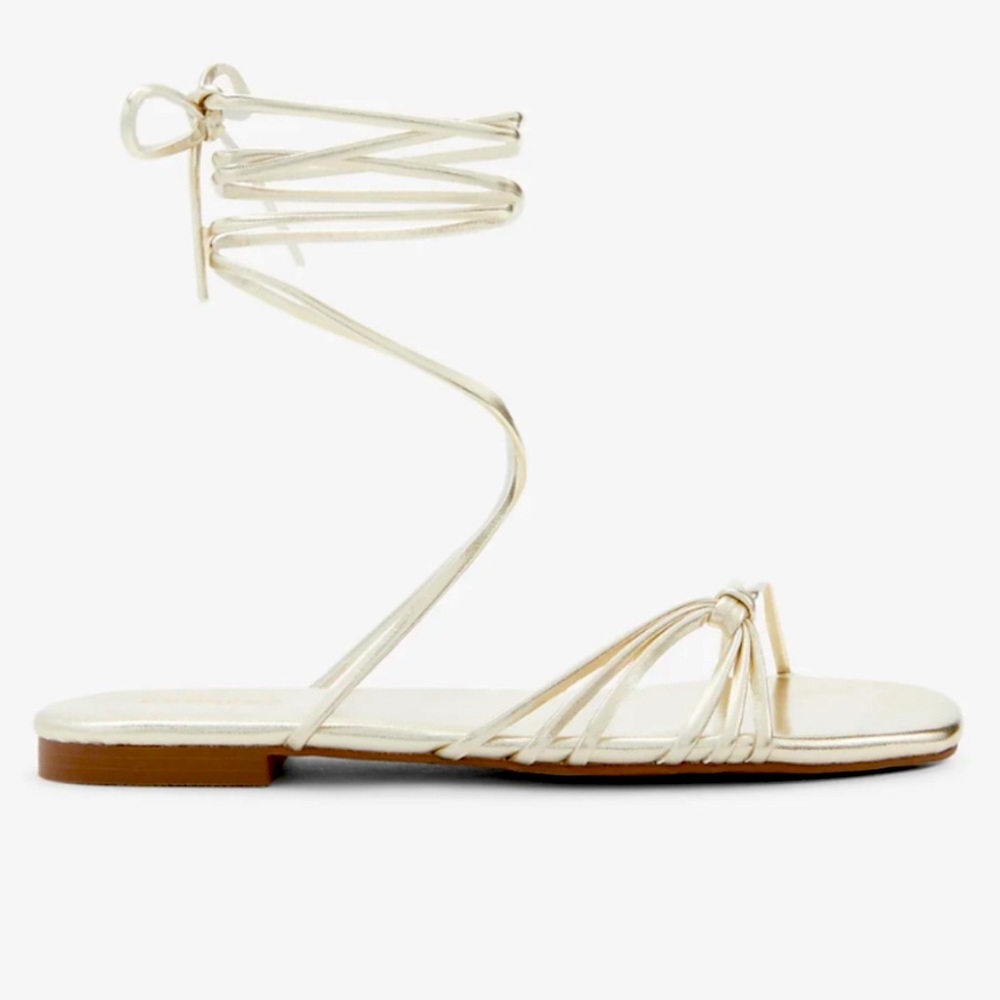 ⭐️2/$25⭐️ Express strappy sandals in metallic gold size 7